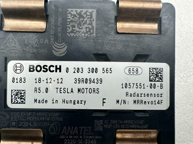 105755100B 2012-2020 Tesla Model S X Front Radar Sensor Sonar Control Module 1057551-00-B