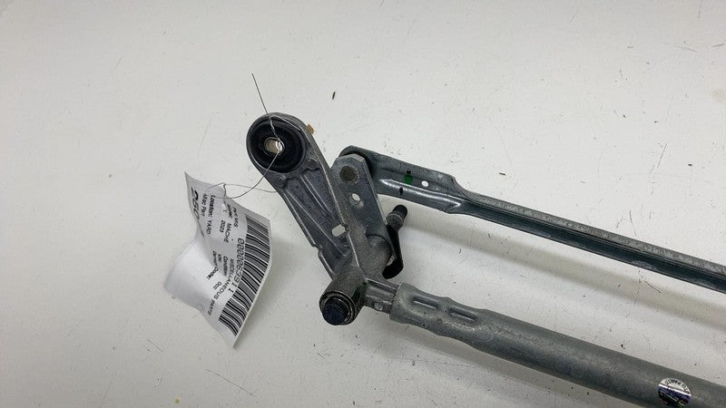 LJ8B17504AB ⭕ 21-24 Ford Mustang Mach-E Windshield Wiper Transmission & Motor LJ8B-17504-AB