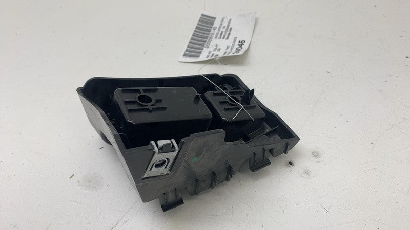 ⭕ 2020-2023 Tesla Model Y MY Passenger Taillight Tail Lamp Bracket Rig