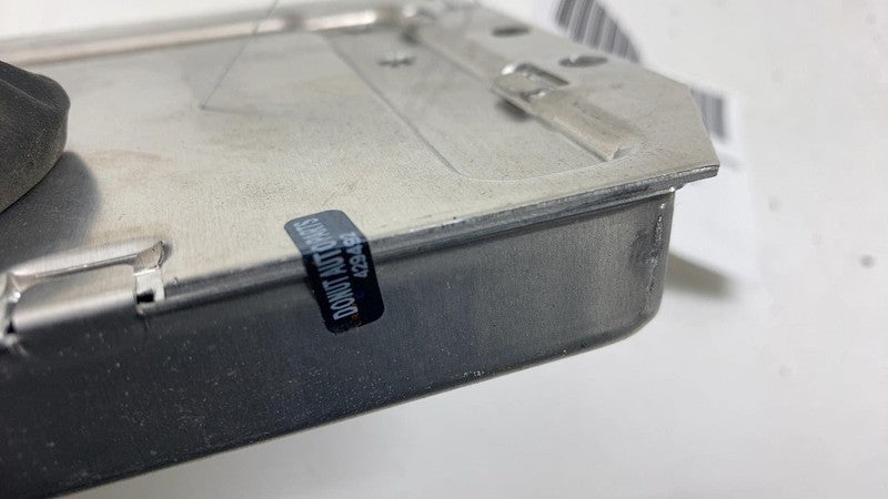 670105688 ⭕ 2017-2020 Maserati Levante Active Air Suspension Control Module Unit 670105688