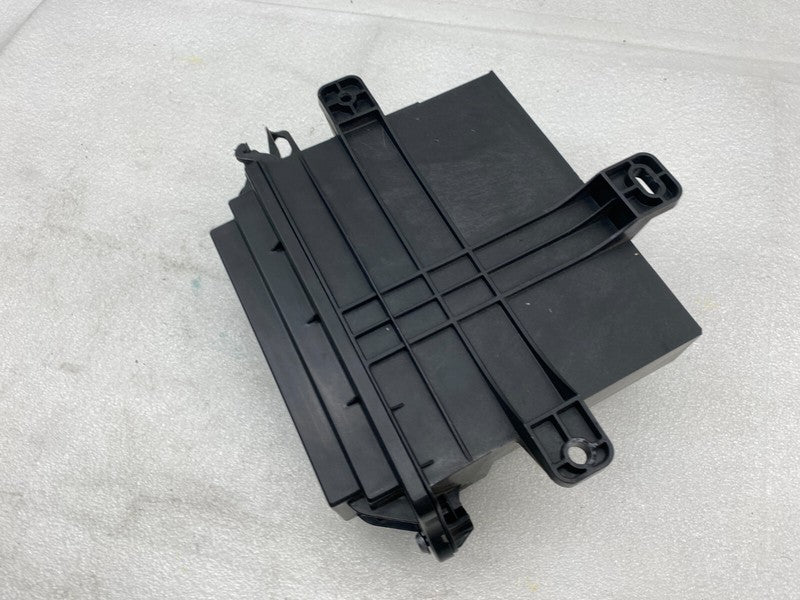 105835800C ⭕ 16-20 Model X Front Body Comfort Control Module ECU Enclosure Box 1058358-00-C