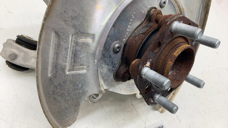 ⭕ 20-24 Model Y Rear Left Spindle Knuckle Hub & Dust Shield LH AWD 118