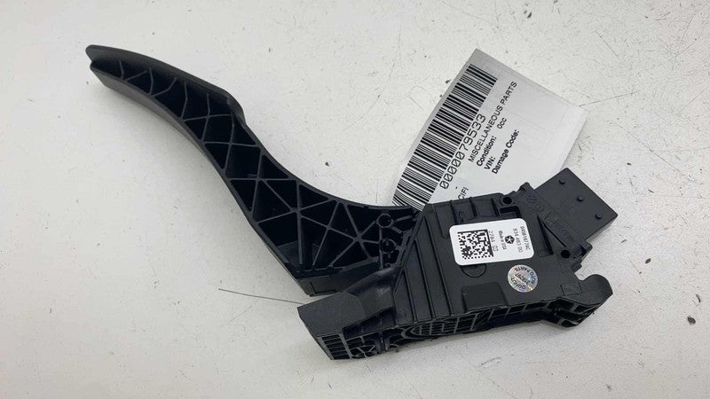 04581677AC ⭕ 2017-2025 Chrysler Pacifica Gas Pedal Accelerator Throttle Sensor 04581677AC