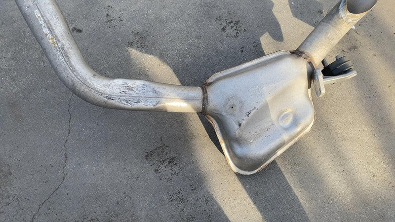 2017-2024 Chrysler Pacifica Exhaust Muffler Pipe & Resonator FWD Assembly OEM