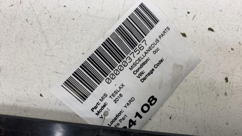 103789700D ⭕16-20 Model X Liftgate Lower Trim Cover Molding with Switch Button 1037897-00-D