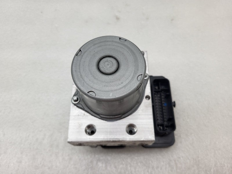 1044745 00 B ⭕ 2017-2023 Tesla Model 3 M3 Anti-Lock Brake System ABS Pump Module 1044745-00-B