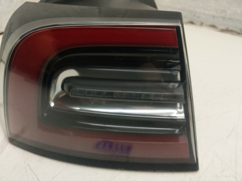 ⭕ 2017-2022 Tesla Model 3 Rear Driver Exterior Taillight Outer Tail Lamp Left LH