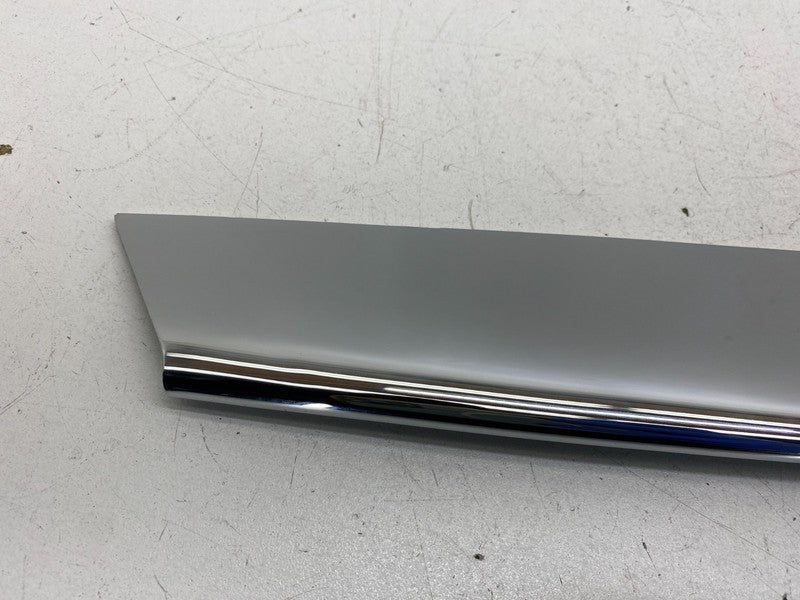 1056377 00 C ⭕ 2016-2020 Model S Right Fog Lamp Spear Cover Lower Strip Chrome 1056377-00-C