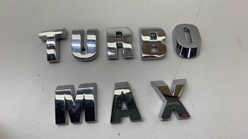 ⭕ 2024-2025 Chevrolet Silverado 1500 Turboimax Emblem OEM