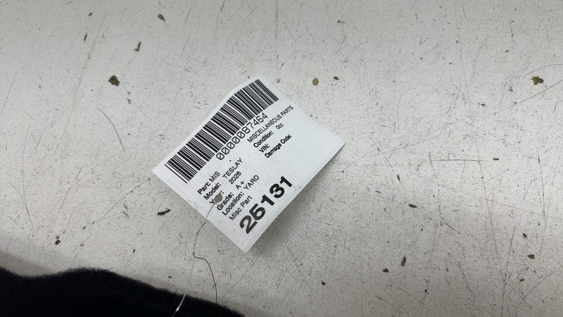 ⭕ 2025-2026 Tesla Model Y Rear Liftgate Trunk Sill Lower Trim Assy 193