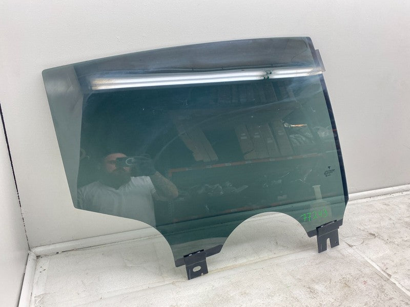 E9 43R-004553 ⭕ 2016-2020 Tesla Model X Rear Passenger Side Door Window Glass Right Assembly