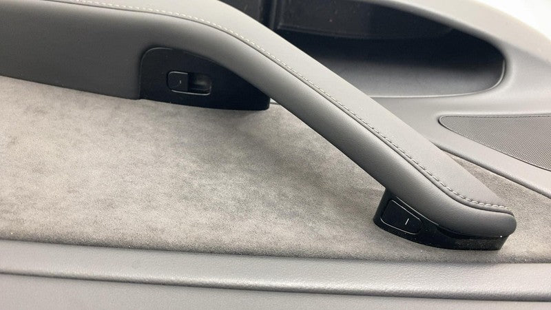 ⭕2017-2020 Tesla Model 3 Rear Passenger Side Interior Door Panel Trim 