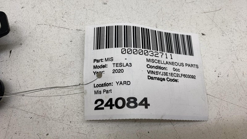 107867300K ⭕ 2017-2023 Model 3 Front Left Low Voltage Body Control Module Unit 1078673-00-K