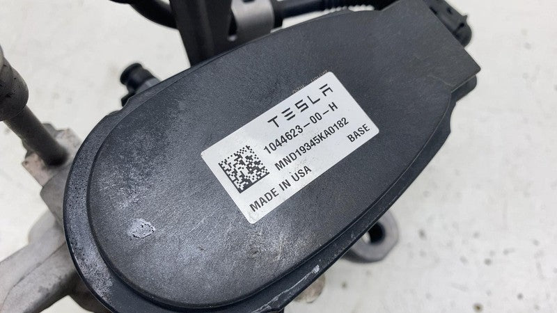 ⭕ 2017-2025 Tesla Model 3 Rear Left Caliper w/ Brake Line Hose BASE 10