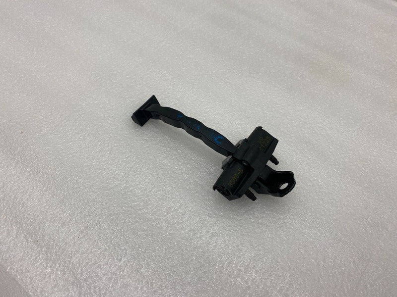 9509-B ⭕ 2017-2023 Tesla Model 3 M3 Rear Left or Right Door Brake Check Strap Stopper