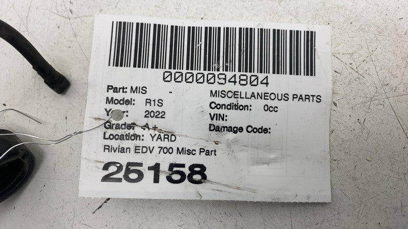 ⭕ 2022 Rivian EDV-700 Front Passenger Side Windshield Wiper Arm Right 