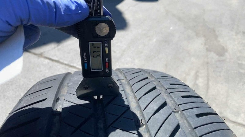 ⭕ 245/35 ZR21 Laufenn Wheel Tire