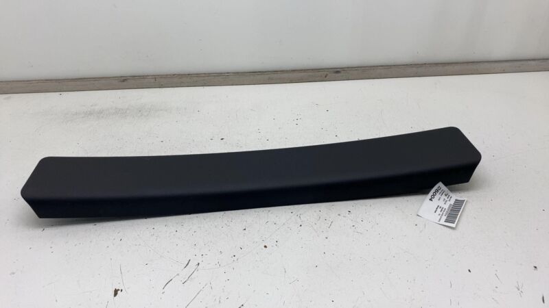 100820300E 2012-2015 Tesla Model S Panoramic Roof Middle Bow Headliner Cover Assembly Black