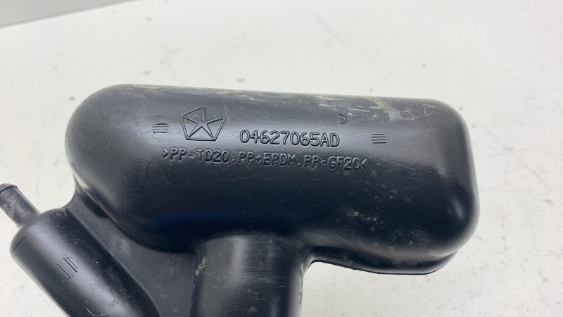 04627065AD ⭕ 2012-2018 Jeep Wrangler Air Cleaner Intake Hose Duct Assembly OEM 04627065AD