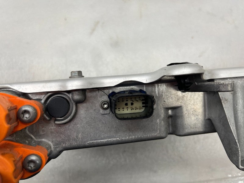⭕ 16-20 Tesla Model X Front High Voltage Distribution Junction Box 104