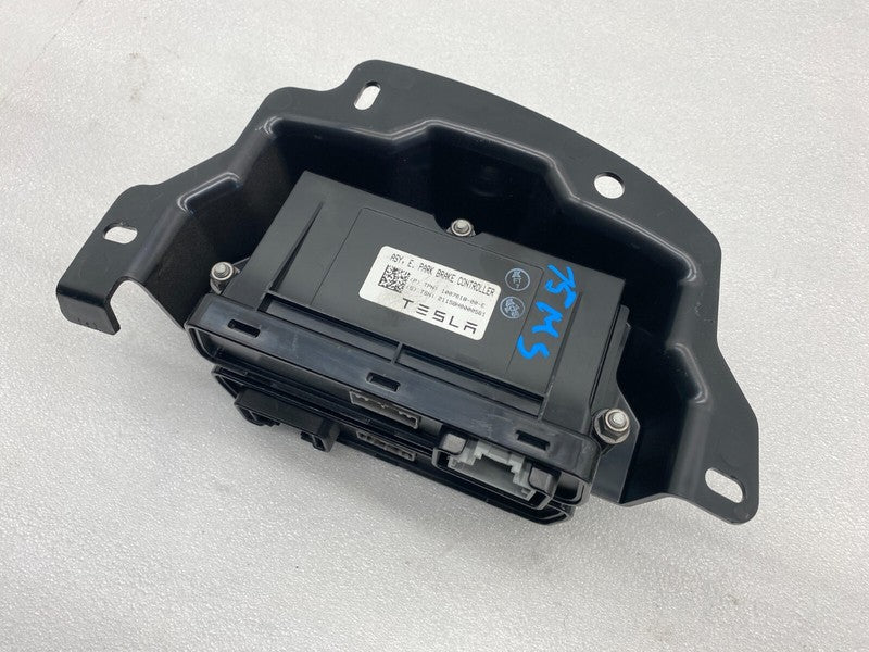 100751100A ⭕ 12-20 Tesla Model S MS Park Brake + Power Liftgate Control Module 1007511-00-A
