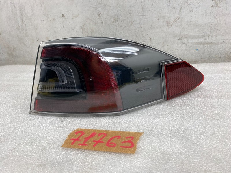 6005919-00-E ⭕12-20 Tesla Model S Right Taillight LED Tail Lamp & Door Reflector 6005919-00-E