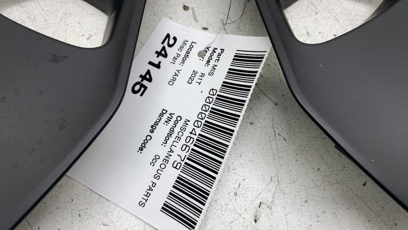 PT00032823 ⭕ 2022-2024 Rivian R1T 21 inch Road Wheel Aero Cover Center Hub Cap PT00032823