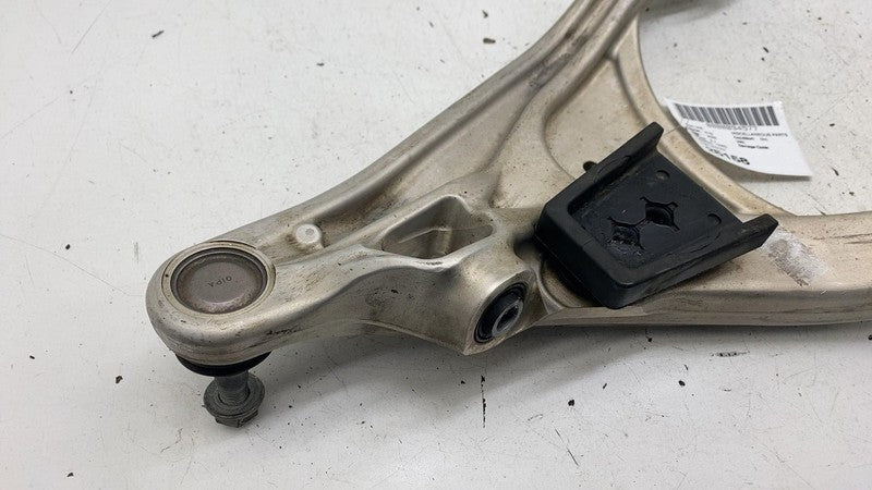 ⭕ 2022 Rivian EDV-700 Van Suspension Control Arm Right PT00044600-E / 