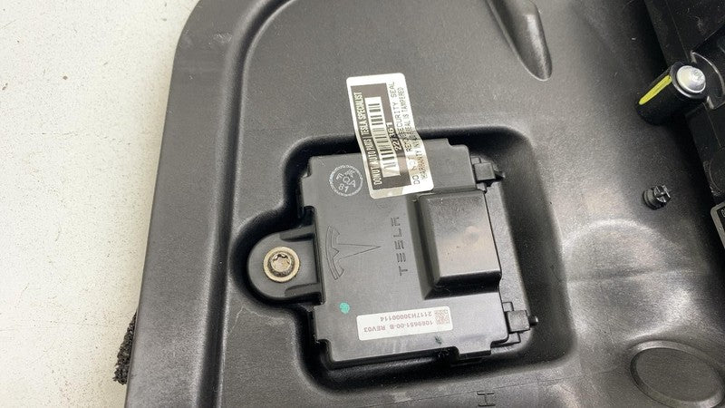 ⭕12-20 Tesla Model S Front Right Door Plate Panel w/ Control Module 10