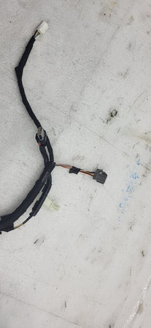 ⭕20-24 Model Y Rear Liftgate Trunk Wire Harness & Connector Antenna 1616689-00-C
