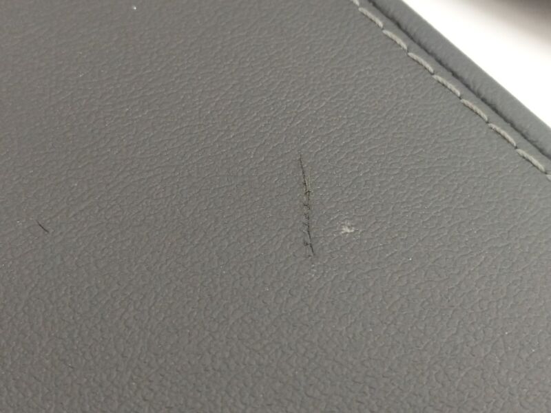 1008225 00 C ⭕ 12-15 Model S Front Left & Right Upper Center Console Panel Cover 1008225-00-C