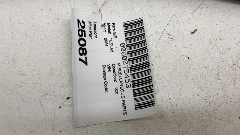 ⭕ 2024 2025 Tesla Model 3 M3 Rear Trunk Garnish Trim Panel Assembly 17