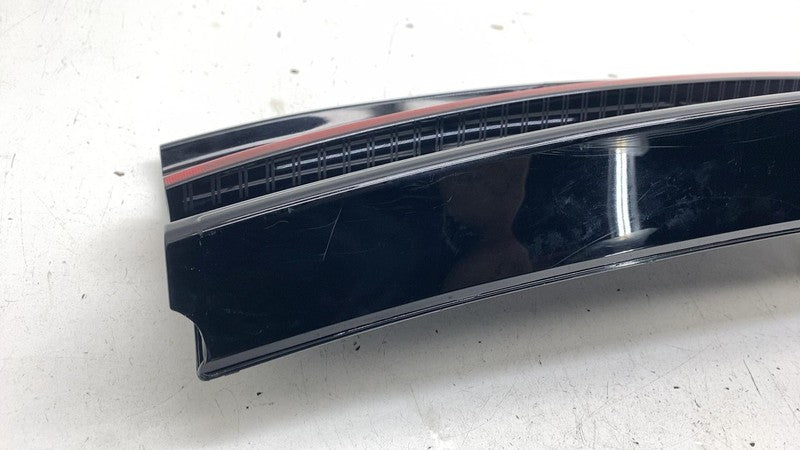 ⭕ 2023 2024 Toyota Prius Tailgate Liftgate Back Door Center Tail Light Lamp Bar