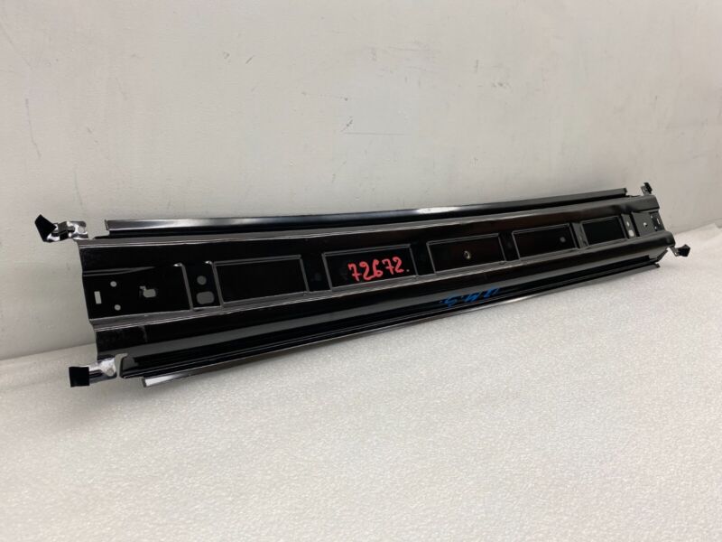 ⭕ 12-20 Tesla Model S B-Pillar Bow Roof Panoramic Panel Reinforcement Assembly