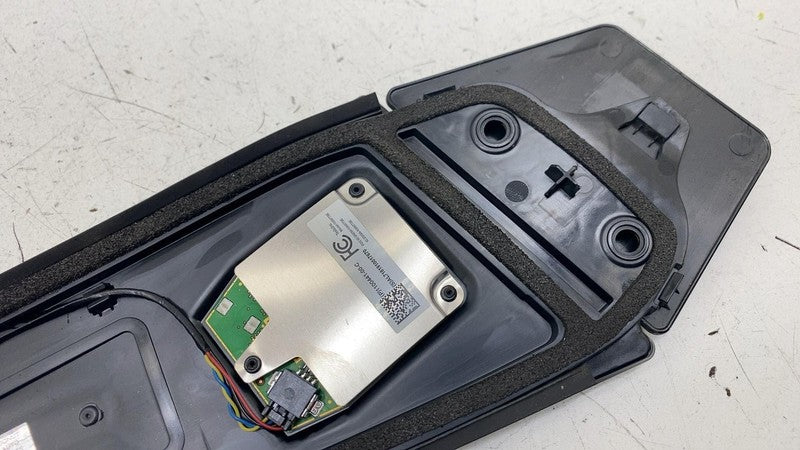 1100441-00-C ⭕17-23 Model 3 Right B-Pillar Applique Glass Trim Molding w/ Camera 1100441-00-C