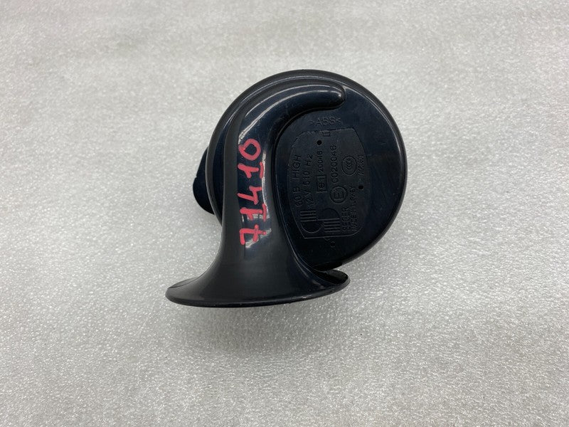 E1 0020046 ⭕ 2012-2020 Tesla Model S MS Seger High Pitch Tone Horn 12V 510 Hertz w/ Bracket