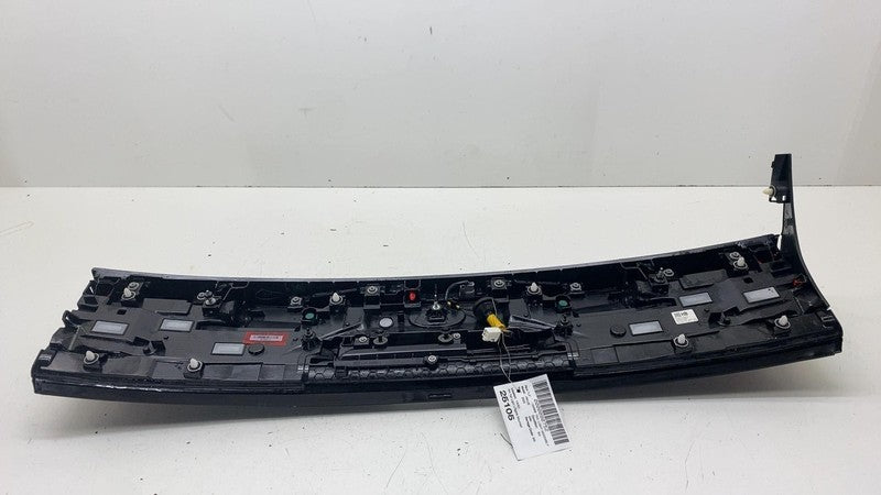 ⭕ 2023 2024 Toyota Prius Tailgate Liftgate Back Door Center Tail Light Lamp Bar