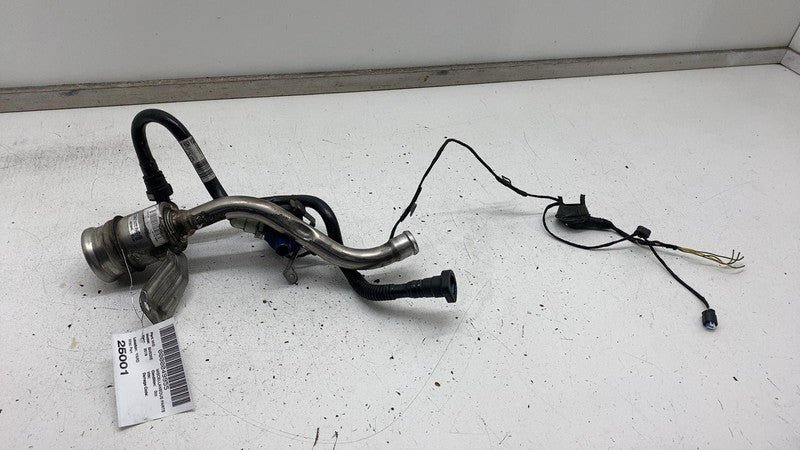 2018 2019 2020 BMW 530e xDrive Fuel Gas Filler Pipe Neck Hose Tube 2.0L Assembly