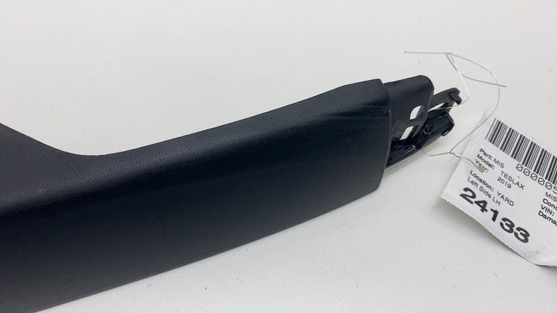 107329200F 2016-2024 Tesla Model X Rear Driver Side C-Pillar Middle Trim Cover Panel Left