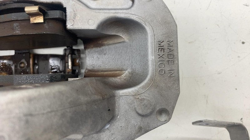 104462200D ⭕ 2017-2023 Tesla Model 3 Front Passenger Side Brake Caliper Right 1044622-00-D