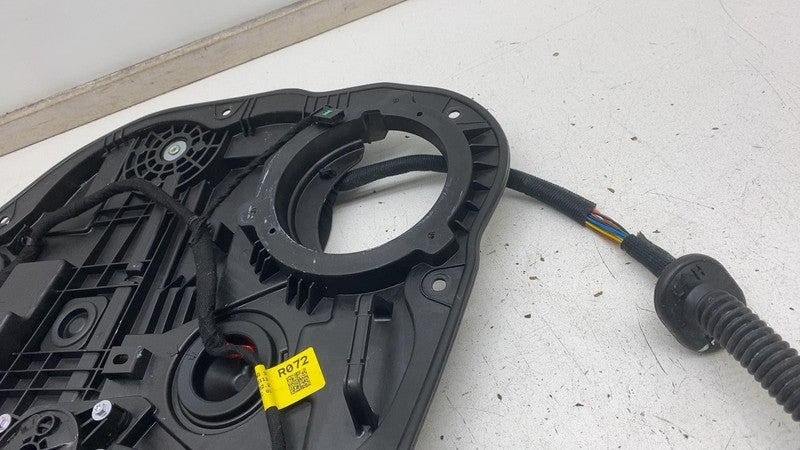 83480CV000 2022-2024 Kia EV6 Rear Passenger Door Window Regulator & Motor + Carrier Right