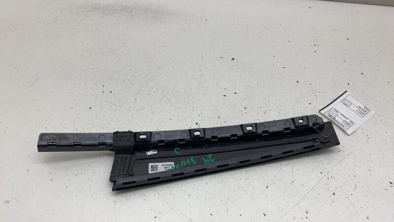 51357407433 19-24 BMW 330i 330e G20 Rear Left Door Window B-Pillar Applique Trim 51357407433