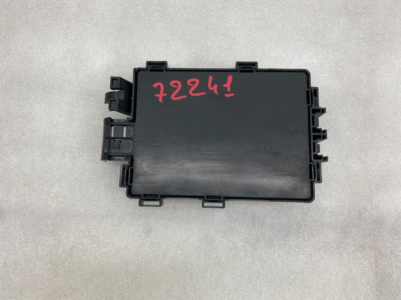 103440900A 16-20 Model S Front Trunk Junction Cabin 12V Fuse Box Relay Control 1034409-00-A