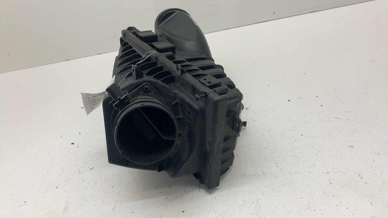 ⭕ 2014-2017 Range Rover Sport Left Engine Air Filter Cleaner Box LH CP