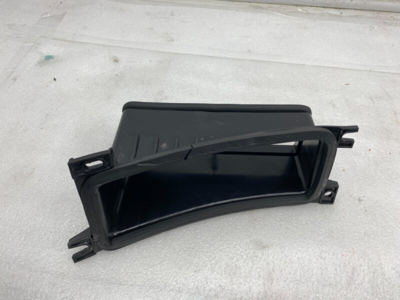1046211 ⭕16-20 Tesla Model S X Air Conditioning HVAC Intake Duct Adapter Housing 1046211
