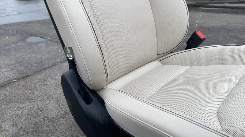 ⭕ 2021-2024 Tesla Model S Front Passenger Side 1st Row Bucket Seat Bei