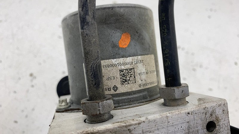 PT00045073H 2022 2023 2024 Rivian R1T R1S ABS Anti-Lock Brake Pump Module w/ Lines & Bracket