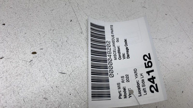 PT00000302E 2022-2024 Rivian R1S R1T Underhood Left Side Closeout Trim Apron LH PT00000302-E