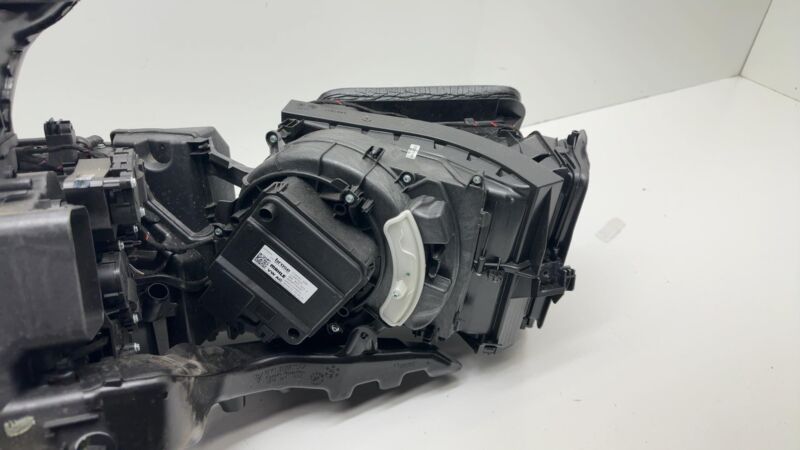 16477503 ⭕ 2019-2024 Porsche Cayenne Heater Blower Motor Housing Box Assembly 4K1820001AB