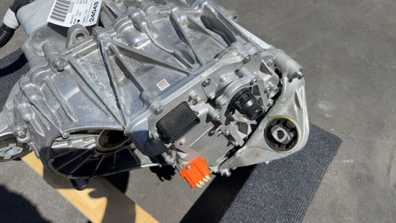 1120960-20-G ⭕ 17-23 Tesla Model Y 3 Front Drive Unit Engine Electric Motor AWD 1120960-20-G